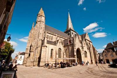 Collégiale saint-Aubin