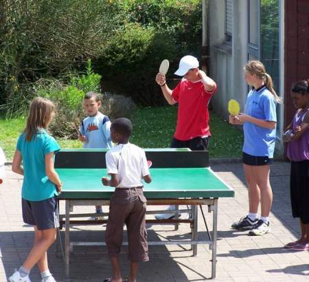 La pratique sportive fait partie du programme